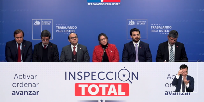 Gobierno pone foco en gestión de Boric: auditoría reporta $1,4 billones sin rendición acreditada